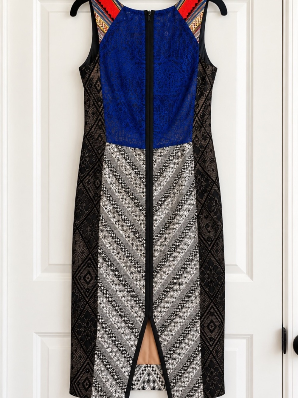 Byron Lars Beauty Mark Mixed Media Lace Patchwork Sheath Dress Size 6 - Picture 2 of 3
